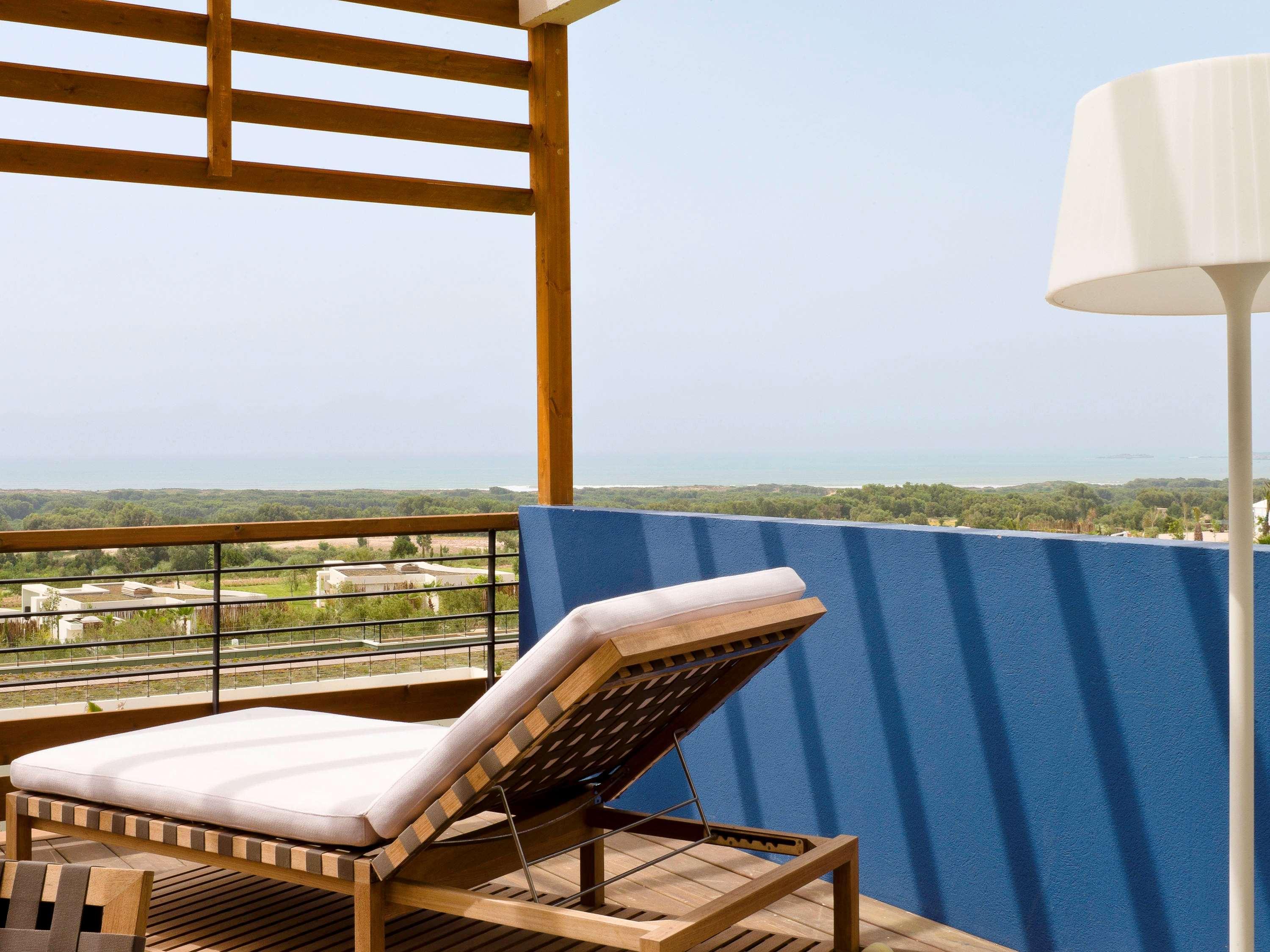 Hotel Le Golf D'Essaouira & Spa Esterno foto A balcony at the hotel